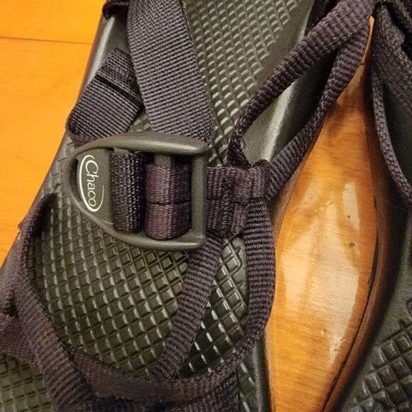 CHACO Sz 10 Black Women’s Sandals - Picture 5 of 11